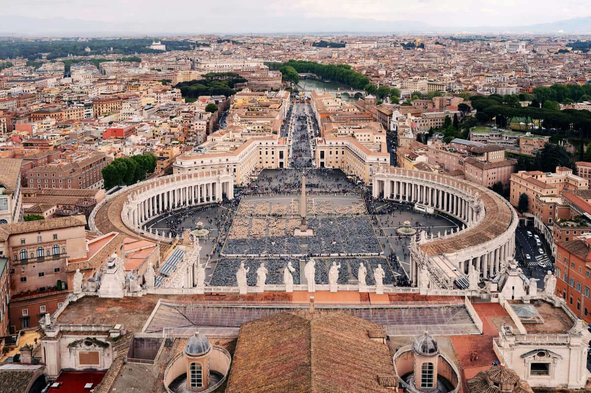 ST. PETER'S SQUARE